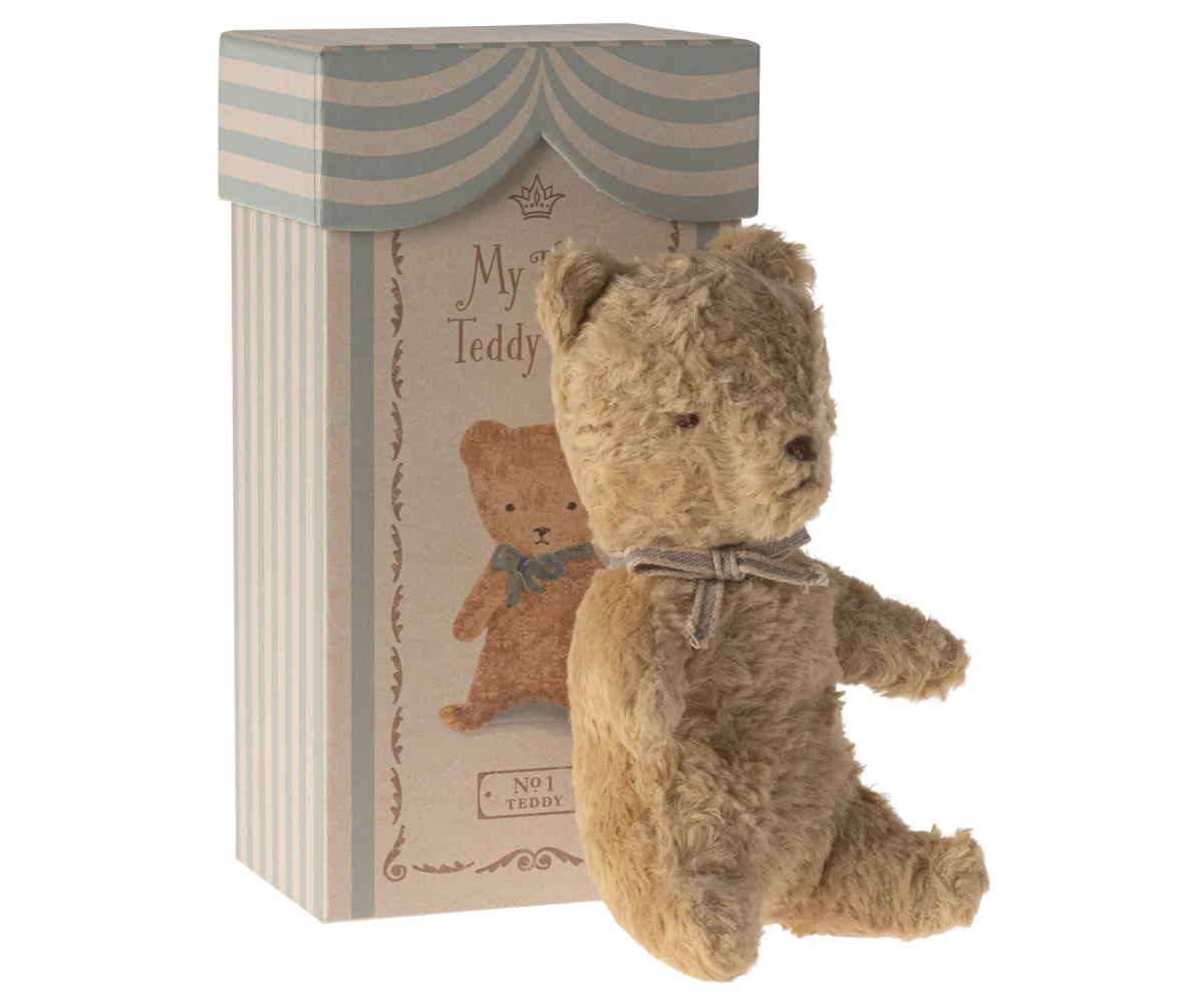 Mein erster Teddy -Sand