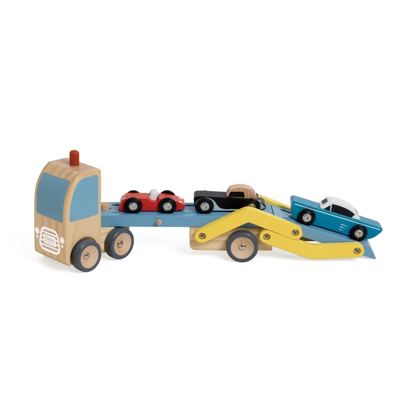 Car transporter with three cars