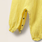 Cozmo Musselin Baby Jumpsuit Ember yellow soft bei Yay Kids