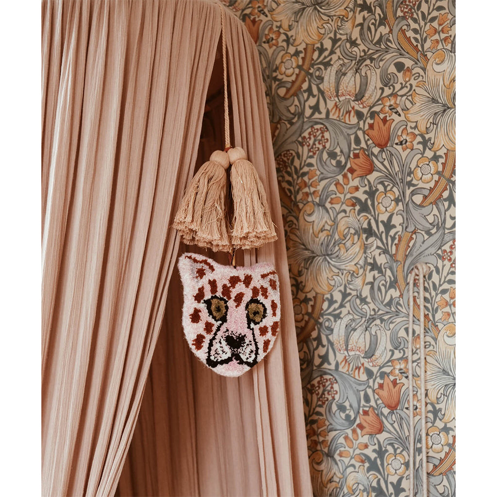 Doing Goods Pinky Leopard Cub Hanger Deko Anhänger bei Yay Kids