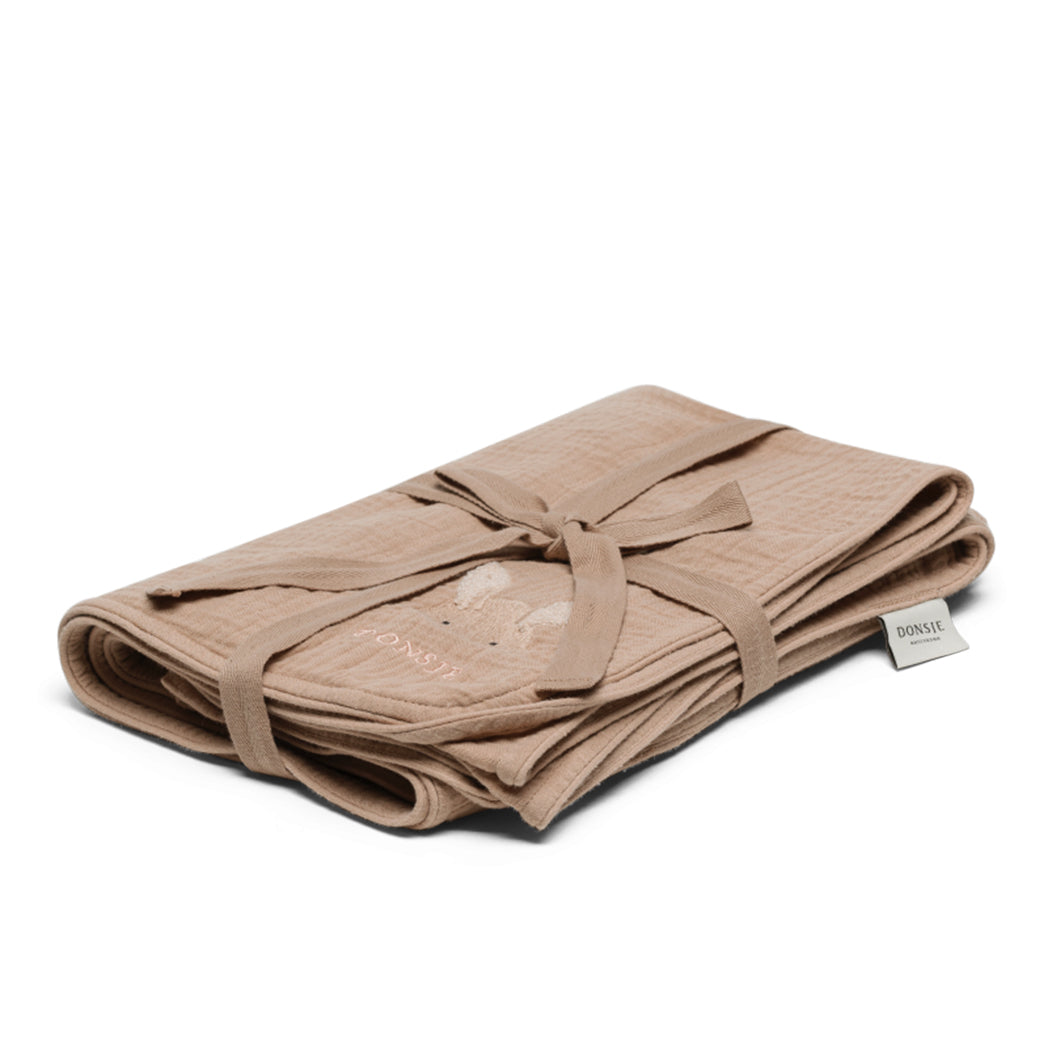 Donsje Amsterdam Decke aus Musselin Ploekie XL Fluffy Bunny Rosa Mocha GOTS bei Yay Kids