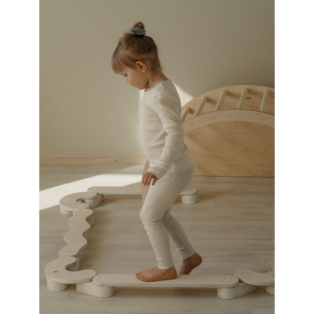 FitWood Balancierbalken Polku M bei Yay Kids