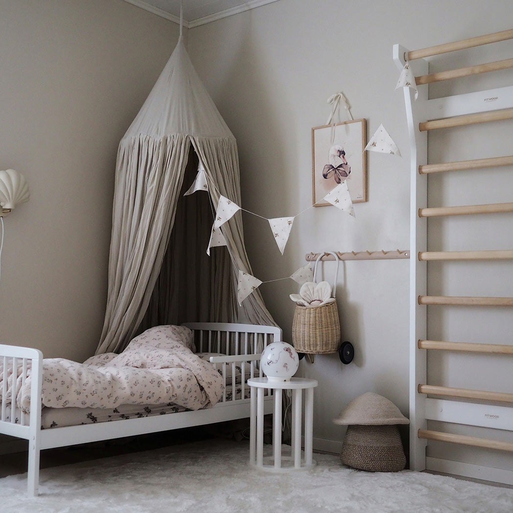 FitWood Kinder Hocker Luoto Birke weiss lackiert bei Yay Kids