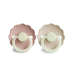 Frigg Baby Nacht Schnuller Daisy Blush night/ Cream night 0-6 M bei Yay Kids