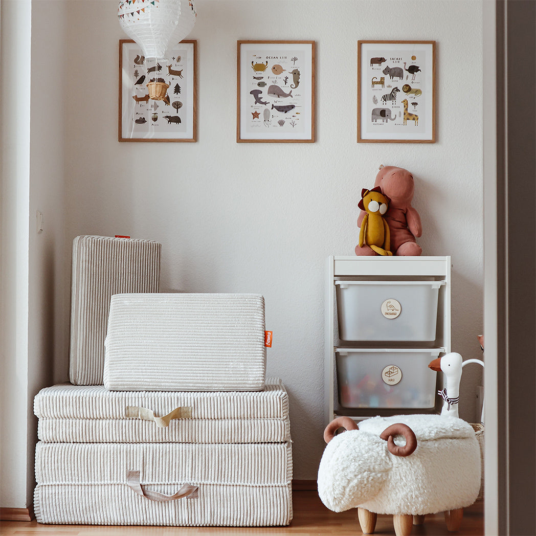 Funzy Spielsofa Kord Collection in vielen Farben bei Yay Kids