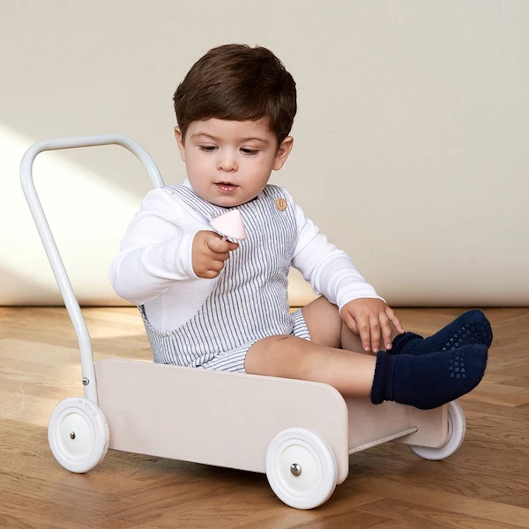 GoBabyGo Baby Rutschsocken in Navy Blue bei Yay Kids