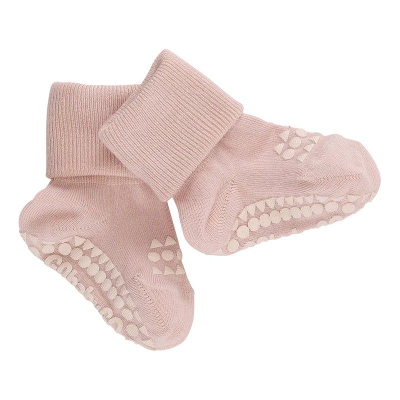 GoBabyGo Baby Bambus Rutschsocken in Soft Pink bei Yay Kids
