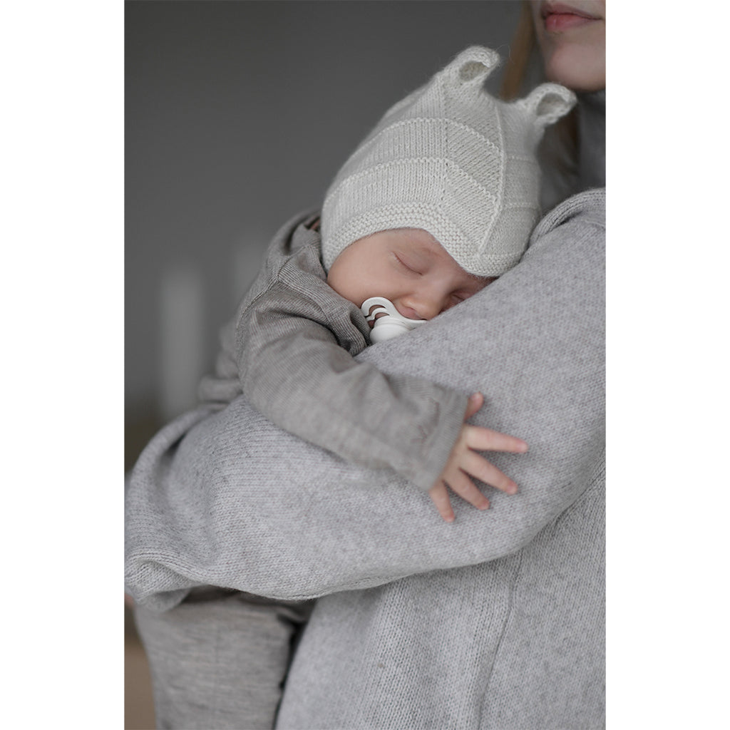 Huttelihut Baby Strickmütze Rabbit aus Alpaca Wolle bei Yay Kids