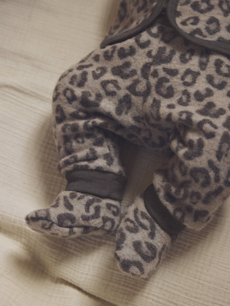 Füsslinge aus Wollfleece Leo
