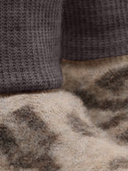 Füsslinge aus Wollfleece Leo
