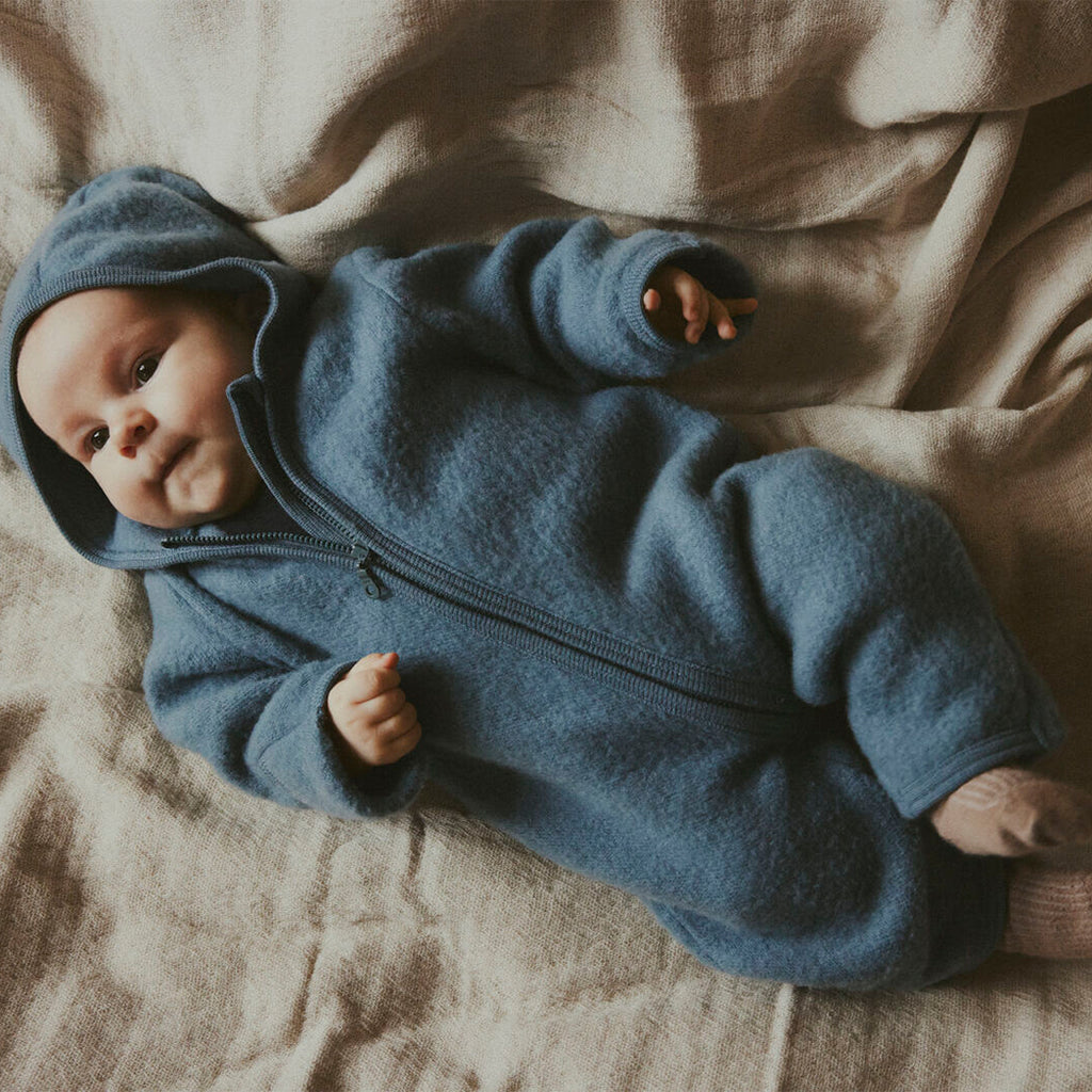 Huttelihut Baby Woll-Fleece Overall Mahogany Rose bei Yay Kids