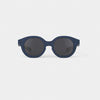 Izipizi Kinder Sonnenbrille #C Denim Blue 9-36 Monate bei Yay Kids