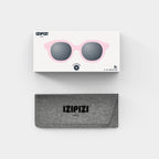 Izipizi Kinder Sonnenbrille #C Pastel Pink 9-36 Monate bei Yay Kids