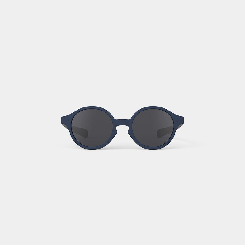 Izipizi Baby Sonnenbrille Denim Blue #D 0-9 Monate bei Yay Kids