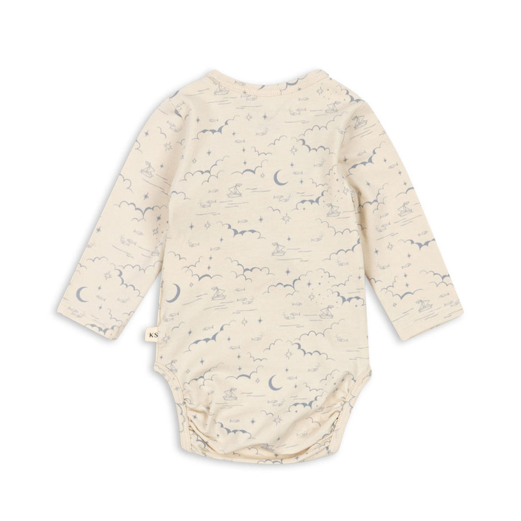 Konges Sløjd Neugeborenen Body Basic LS GOTS Cielo Marino bei Yay Kids