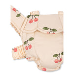 Konges Slojd Kinder Puppentrage Ma Grande Cerise Pink bei Yay Kids