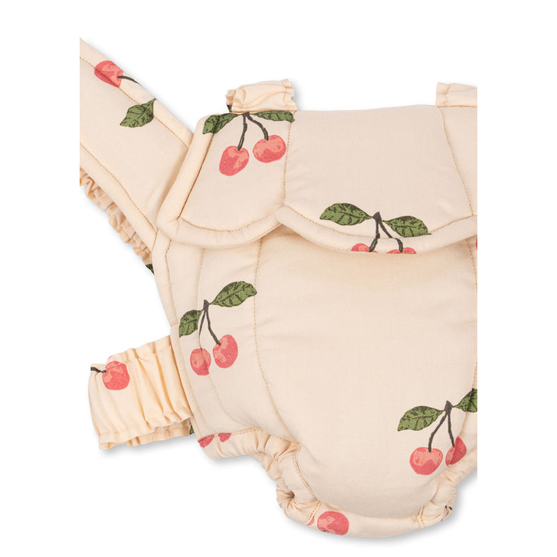 Konges Slojd Kinder Puppentrage Ma Grande Cerise Pink bei Yay Kids