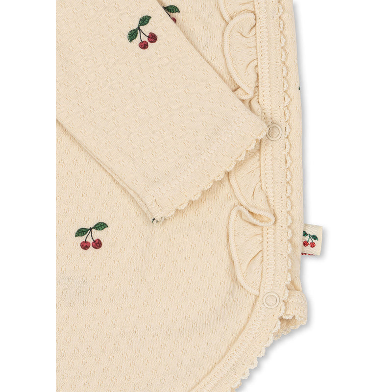 Konges Sløjd Neugeboren Sui Frill Body Cherry GOTS bei Yay Kids