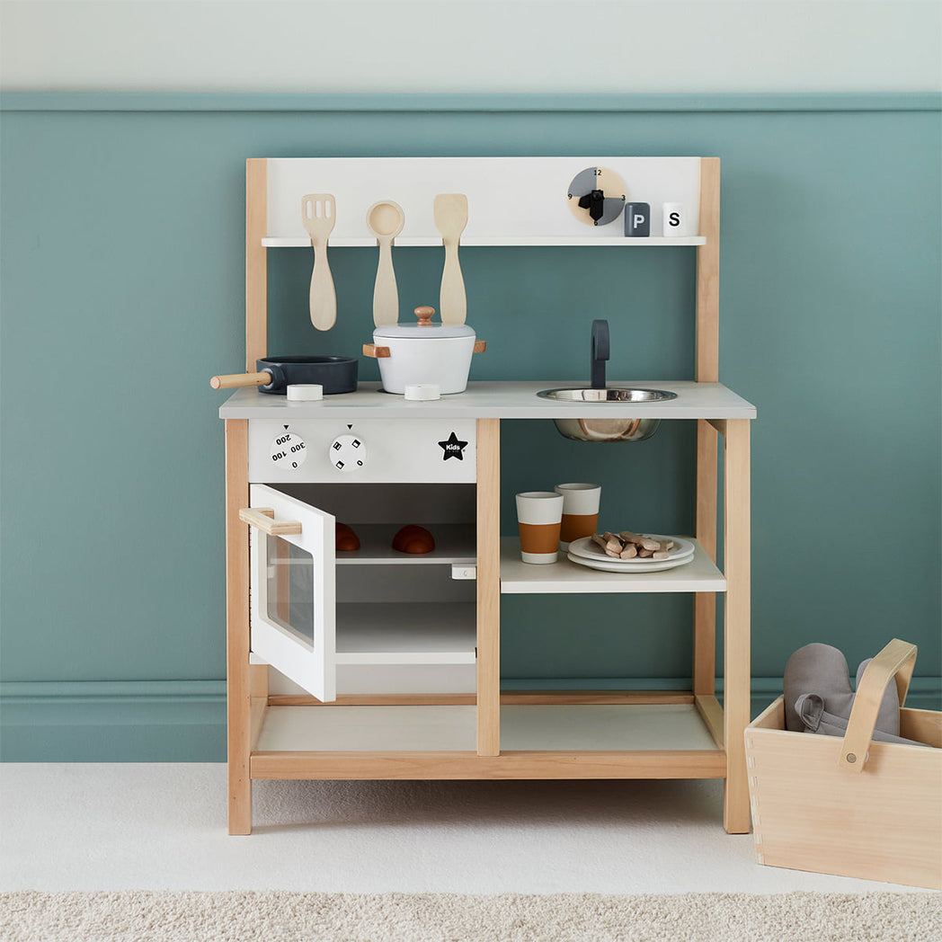 Kid's Concept Spielküche bei Yay Kids