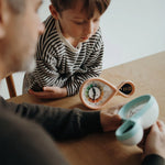 Kidywolf Analoger digitaler Wecker hellblau bei Yay Kids