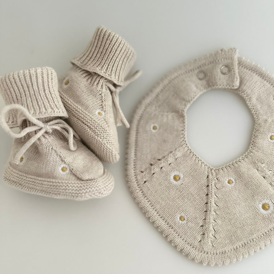 Knitted Baby Bib - Petite Daisy