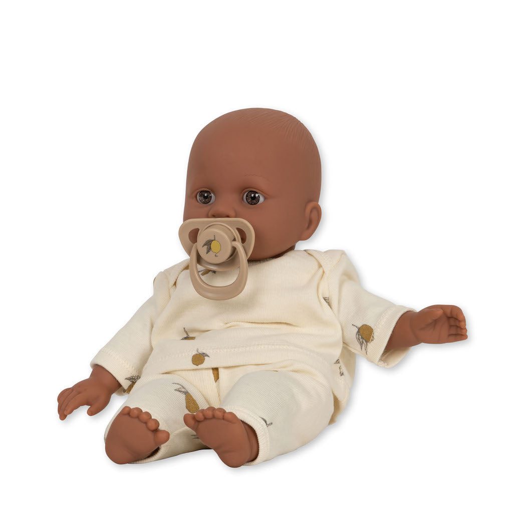 Konges Slojd Kinder Puppe Billie Multi bei Yay Kids