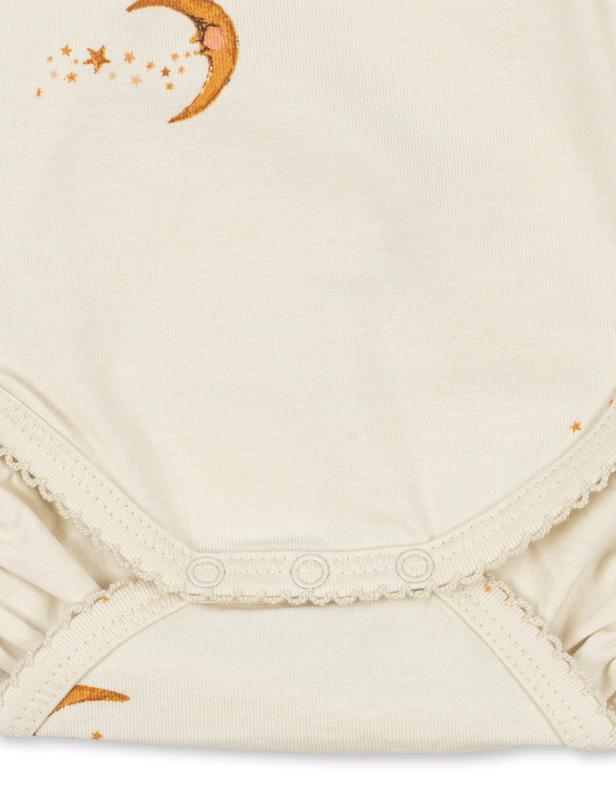 Newbornbody Moon