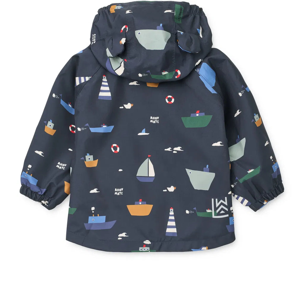 Regenset Manu Sailing