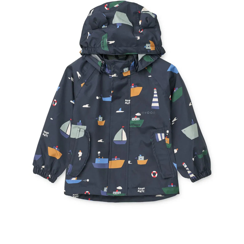 Regenset Manu Sailing