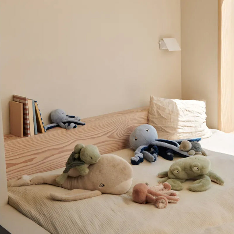 Liewood Teddy Crab Berto Faune green bei Yay Kids