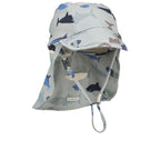 Cecilia Sonnenhut– Shark / Dove Blue