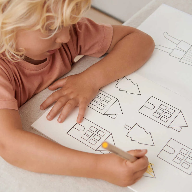 Liewood Odell Colouring Book Sea creature / All together mix bei Yay Kids