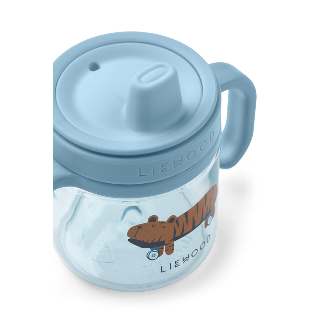 Liewood Tritan Sippy Cup Kylo Fun / Beach blue 280ml bei Yay Kids
