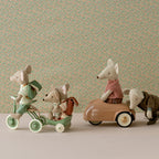 Maileg Tricycle Anhänger Maus Grün bei Yay Kids
