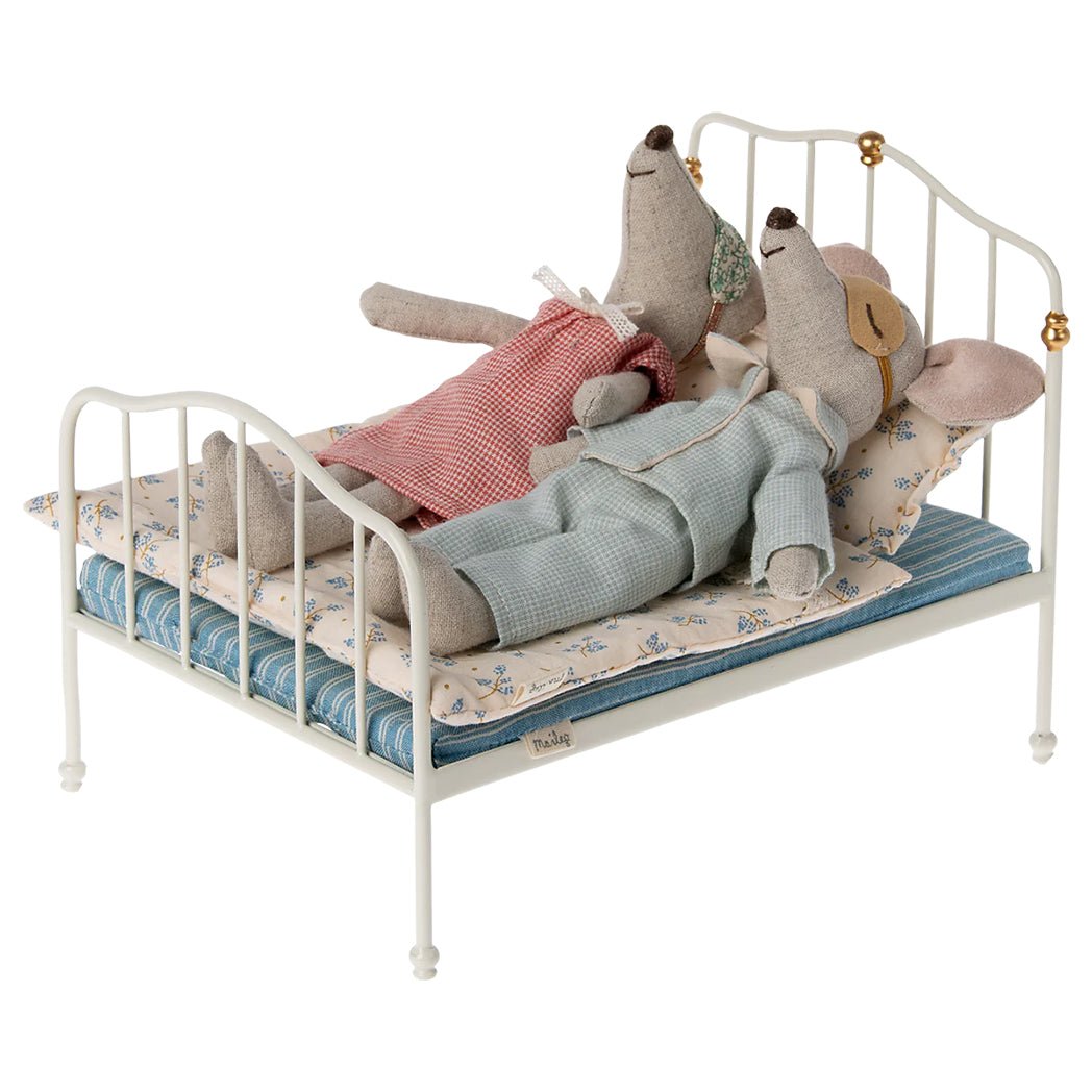 Maileg Bett Offwhite fürs Mäuse Puppenhaus bei Yay Kids