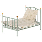 Maileg Vintage Bett Mint fürs Mäuse Puppenhaus bei Yay Kids