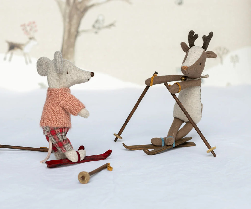 Maileg Wintermaus mit Ski, Grosse Schwester – Bild 4