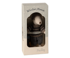 Maileg Wintermaus mit Skiset, Grosser Bruder – Grau – Bild 4