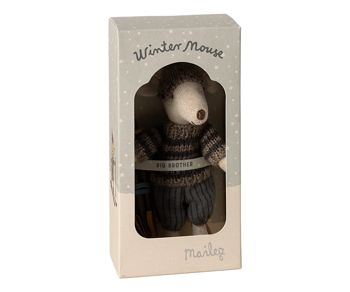 Maileg Wintermaus mit Skiset, Grosser Bruder – Grau – Bild 4