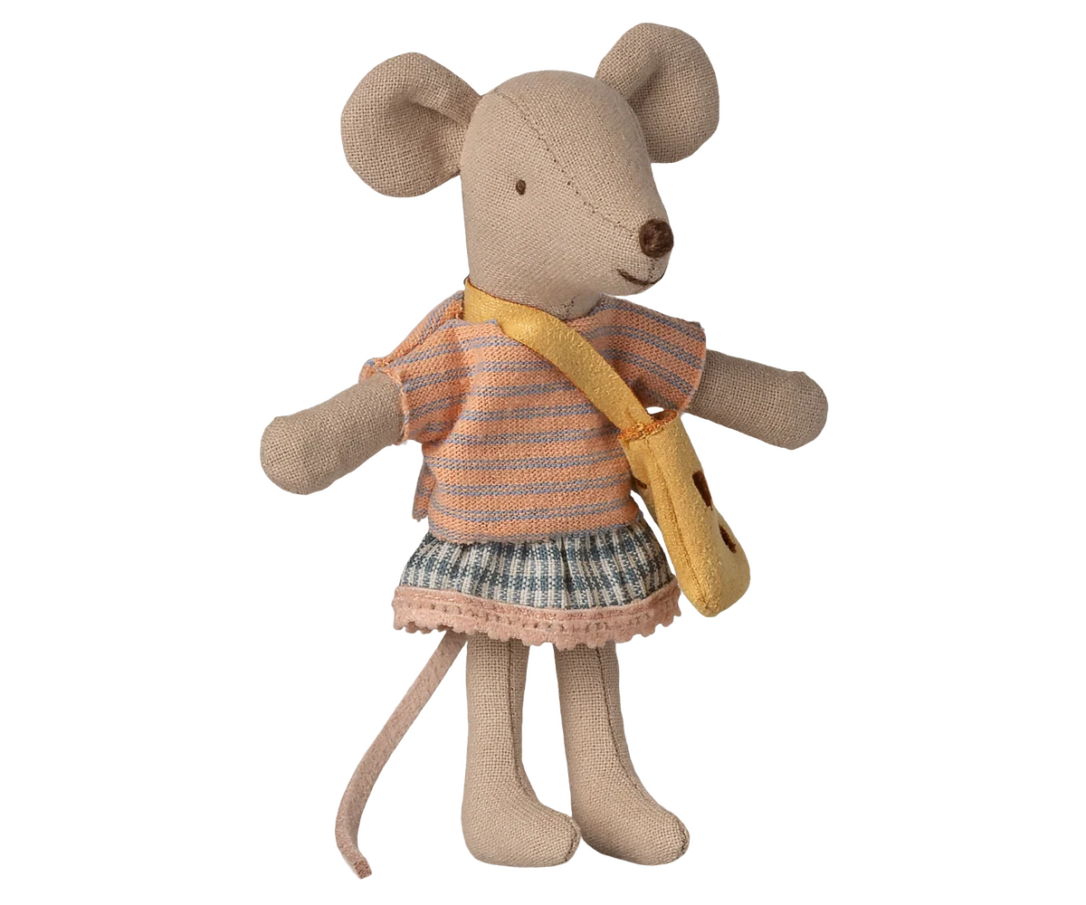 Maileg Kleine Schwester Maus mit Tasche – Bild 1
