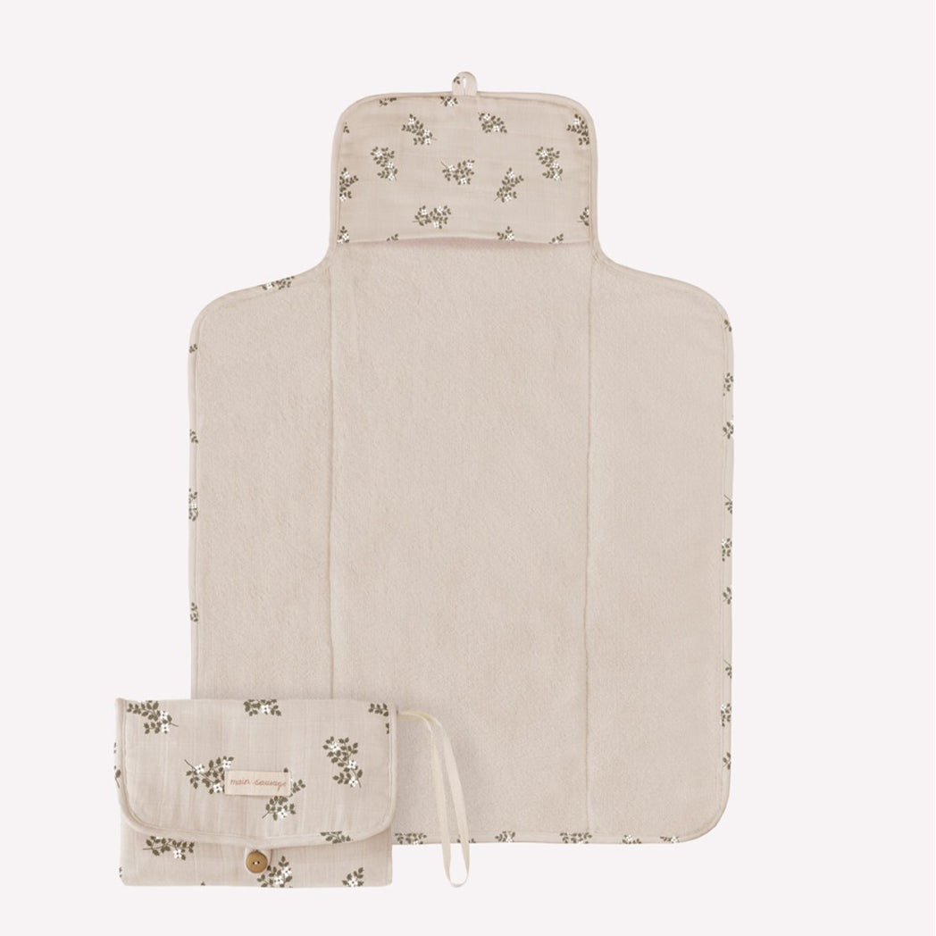 Main Sauvage Baby Wickelunterlage Holly Flowers bei Yay Kids