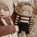 Main Sauvage gestrickter Hase Big Bunny Black Overalls bei Yay Kids