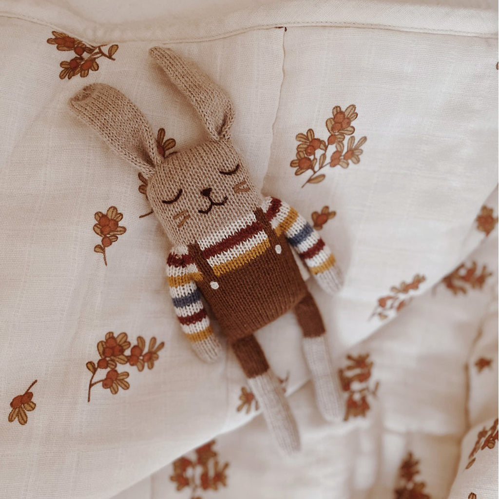 Main_Sauvage_Knit_Toy_Bunny_Rainbow_Overall