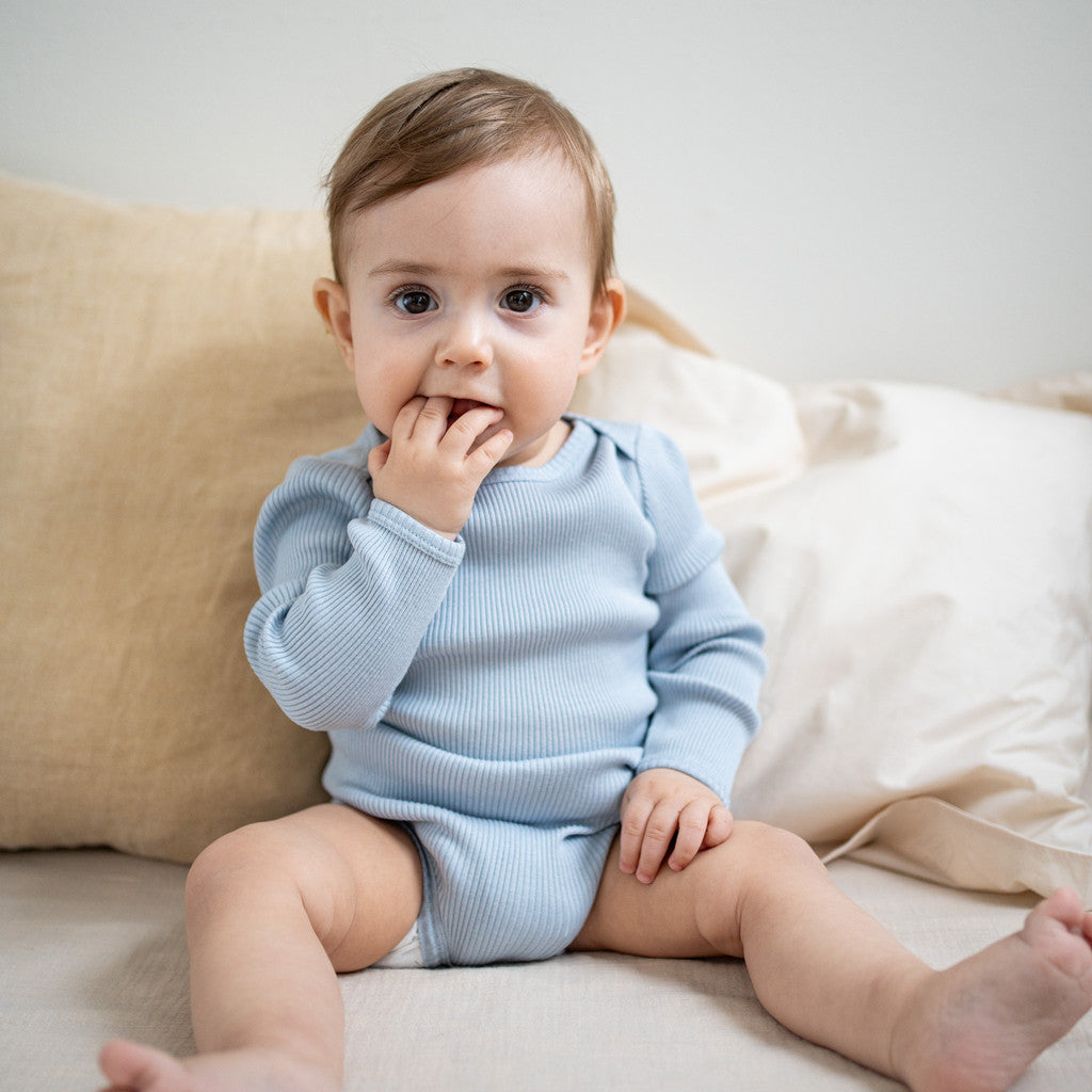 Bono - Baby-Seiden-Body mit langen Ärmeln - Clearwater