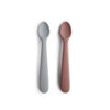 Mushie Silikon Baby Löffel Set Stone/ Cloudy Mauve bei Yay Kids