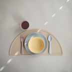 Mushie Kinder Schüssel Set Pale Daffodil bei Yay Kids