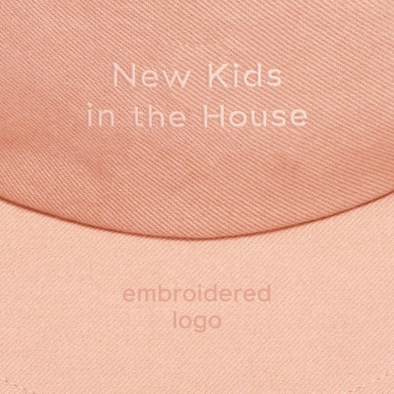 New Kids in the House Erwachsenen Mütze Dylan peach bei Yay Kids