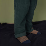 Nixnut Kinder Gestreifte Socken Navy Stripe bei Yay Kids
