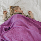Petit Stellou Baby Mulltuch Nooshi Blanket Crocus bei Yay Kids