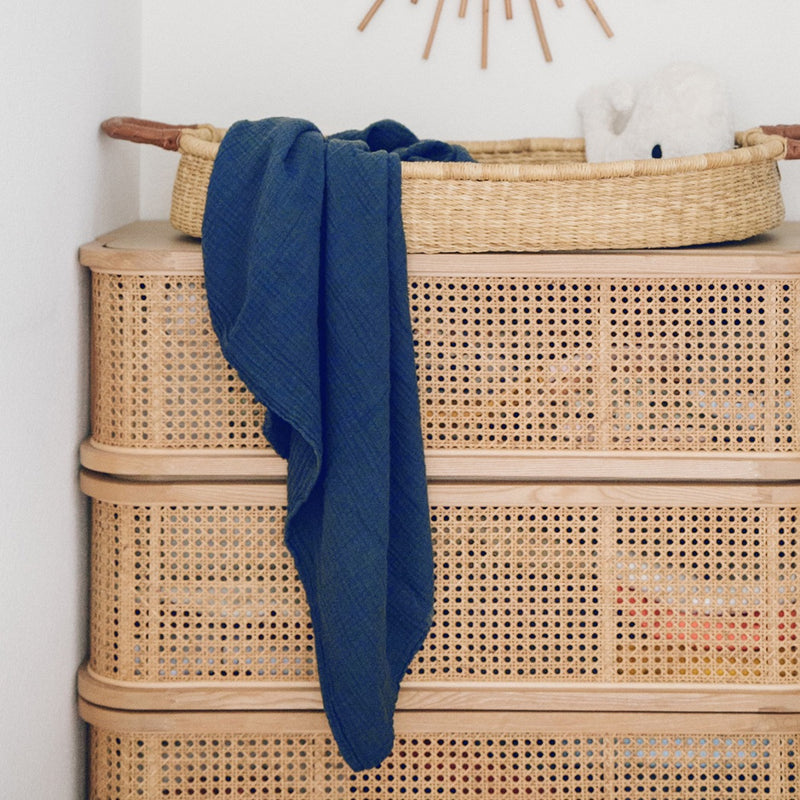 Petit Stellou Baby Nooshi Blanket Night bei Yay Kids